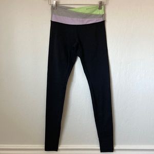 Lululemon long leggings with colored waistband